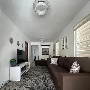 https://casa-espaciosa-juana-diaz-pr-6-personas.sanjuanpuertorico-hotels.com